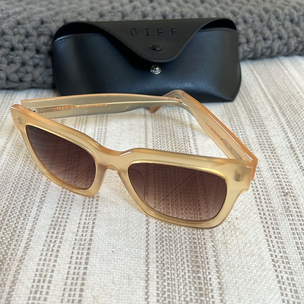 Diff sunglasses - Picture 2 of 3